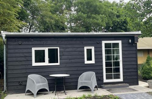 Kiel-Windeweer Cabin | Zwart Pareltje