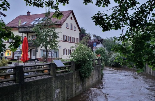 Bad Aibling Apartment | Zwei-Zimmer-Ferienwohnung
