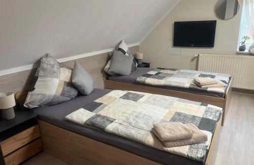 Munchenbernsdorf Apartment | Zweibettzimmer - Doppelzimmer Deluxe