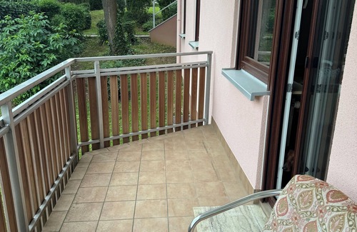Lengfeld Condo | Zweizimmerwohnung mit Parkplatz