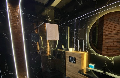 Jezyce Apartment | Zwierzyniecka Luxury Loft Apartment