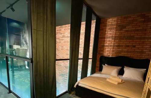 Jezyce Apartment | Zwierzyniecka Luxury Loft Apartment