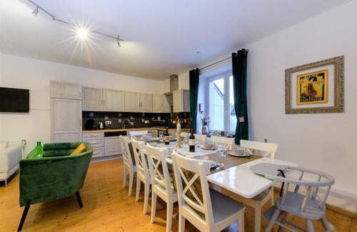 Tintigny Apartment | Zythogite Apartment 9 people, garden, bbq