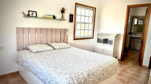 Abades House | ZZ-Family House on the Beach by Deihu Experiences