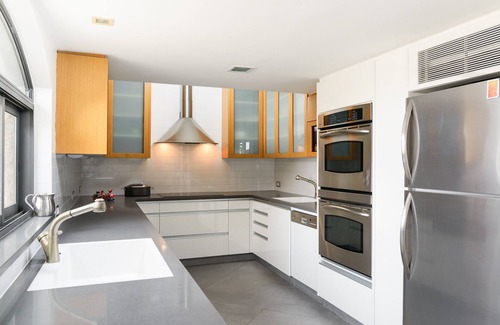 Old City Apartment | ZZ J. Ararat 31