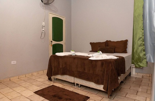 Ótima casa com churrasq e lazer em Alto Paraíso/GO