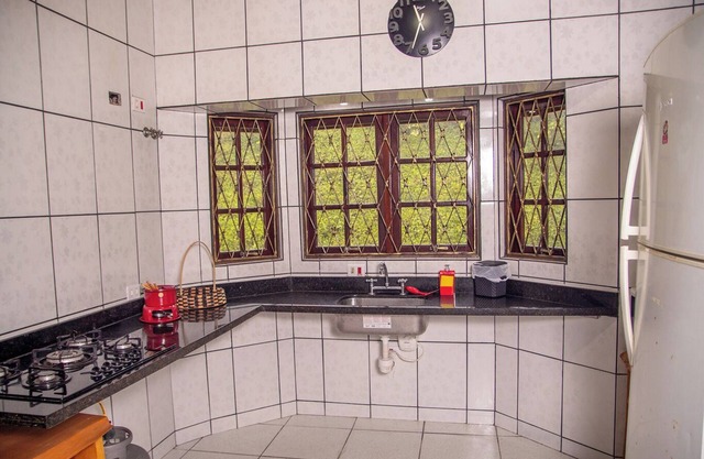 Ótima casa com lareira e WiFi-Campos do Jordão/SP