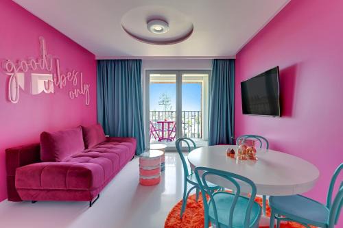 Żurawie Pink Port by Grand Apartments