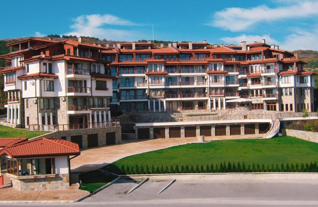 Апартамент за гости Влади в комплекс Garden Palace Balchik