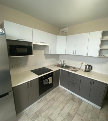 Уютная квартира возле метро Харьковская Генератор в доме