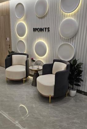 فندق النقاط الثمانية