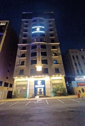 كورت للشقق المخدومة