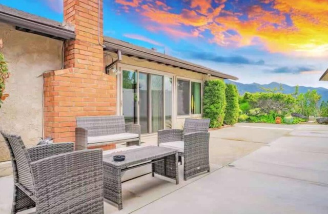 ৎ୭ Elm Mountain Viewৎ୭ Fire pit, quiet and more