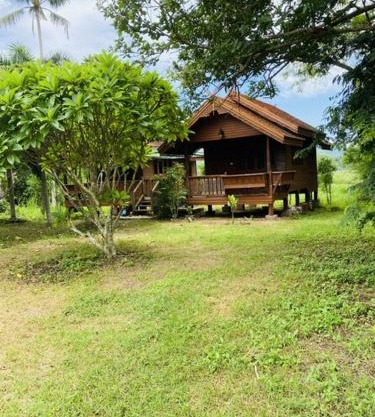 บ้านสวนคุณทอง