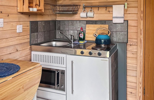 0 bedroom accommodation in Greenfield