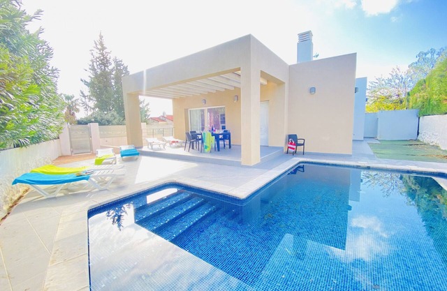 0693 Casa Pomera with 3 bedrooms