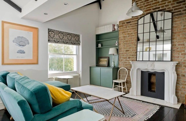 1 Bed Bohemian Loft Style Apt