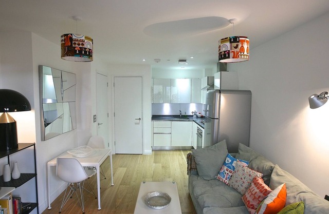 1 Bed Garden Flat In London's East End