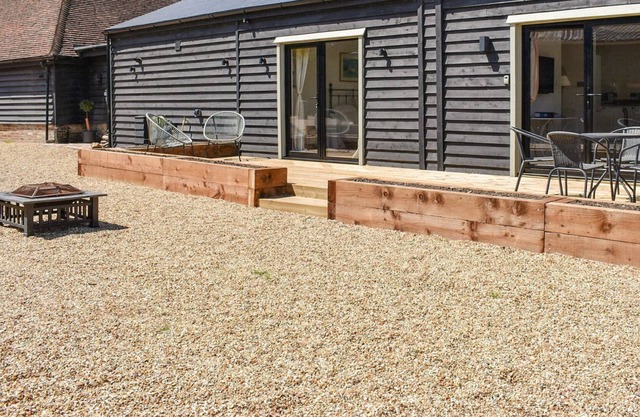 1 bedroom accommodation in East Chiltington