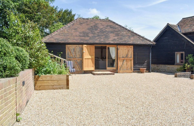 1 bedroom accommodation in West Hoathly