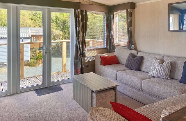 1 bedroom accommodation in Tresaith Beach, Cardigan, Ceredigion