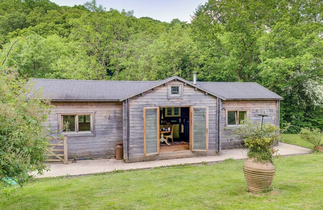1 bedroom accommodation in Ashreigney, near Chulmleigh