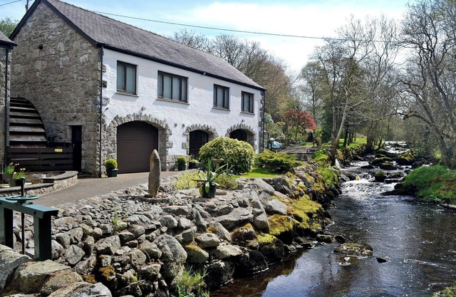 1 bedroom accommodation in Dalbeattie, near Dumfries
