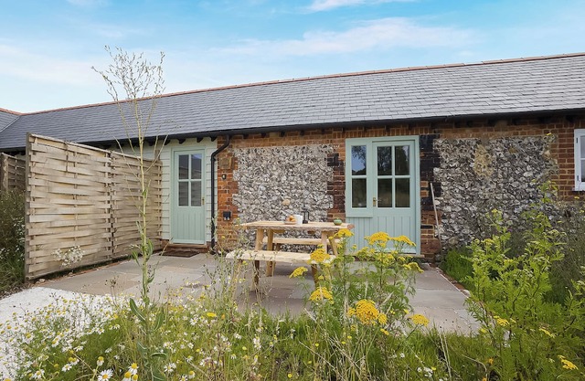 1 bedroom accommodation in Faversham