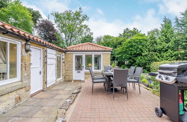 1 bedroom accommodation in Glaisdale