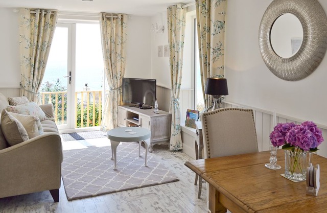 1 bedroom accommodation in Praa Sands