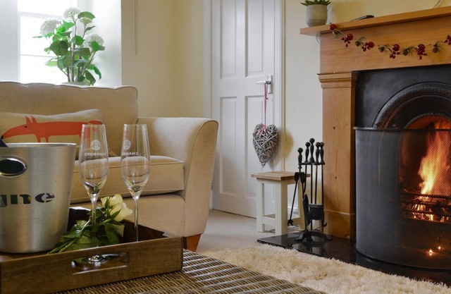 1 bedroom accommodation in Kettins, near Blairgowrie
