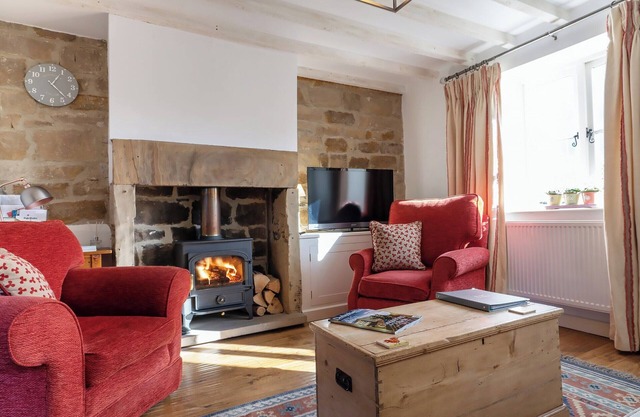 1 bedroom accommodation in Great Longstone, near Bakewell