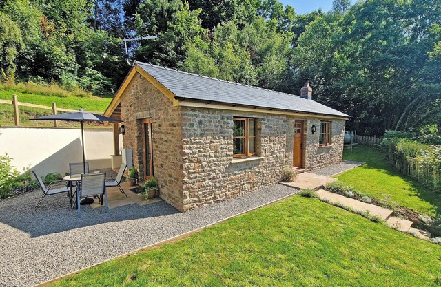 1 bedroom accommodation in Earlswood, near Chepstow
