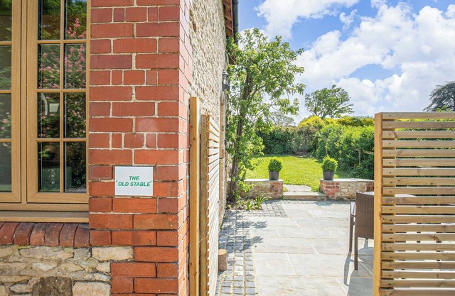 1 bedroom accommodation in Dursley
