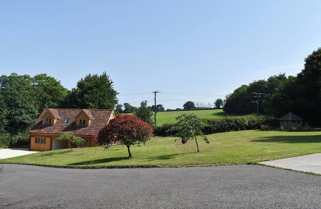 1 bedroom accommodation in Forton, near Chard