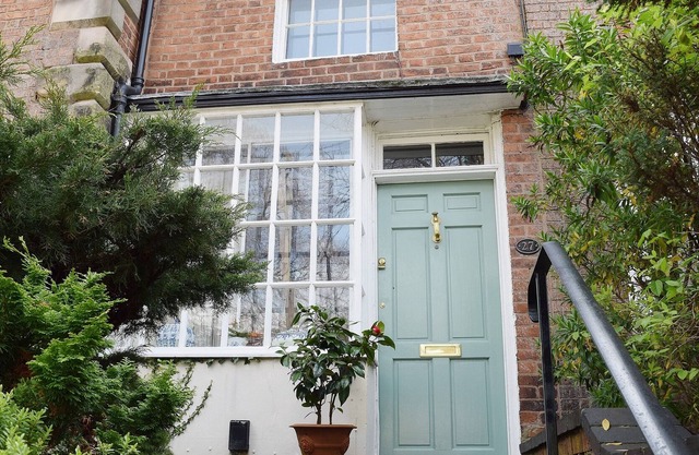 1 bedroom accommodation in Warwick
