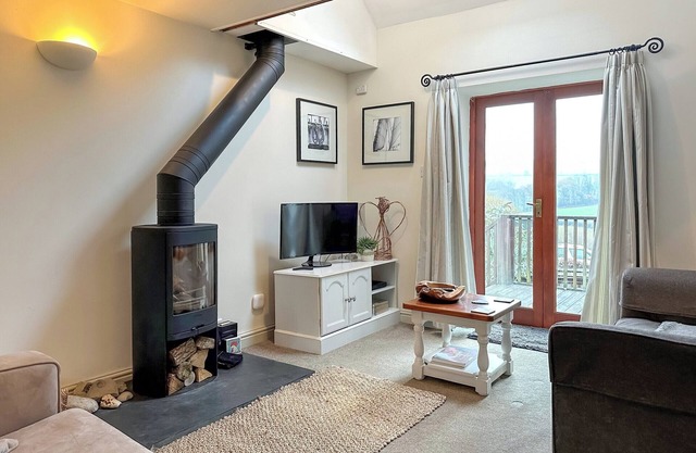 1 bedroom accommodation in Thorncombe, near Broadwindsor