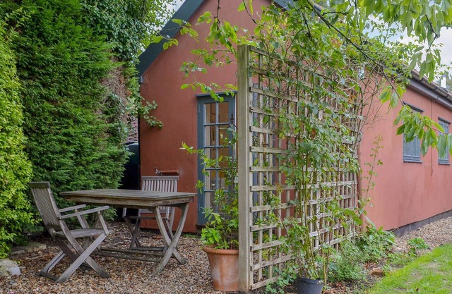 1 bedroom accommodation in Burgate, near Diss