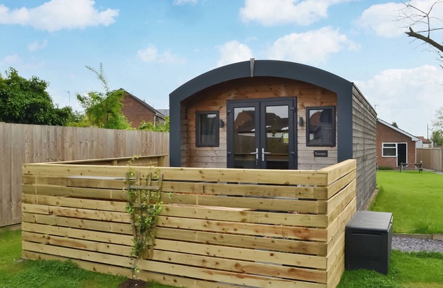 1 bedroom accommodation in Holme upon Spalding Moor, near York