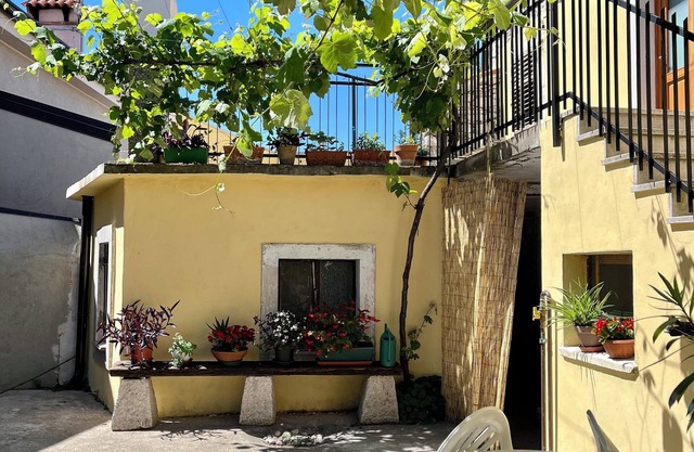 1 bedroom apartment in santa croce