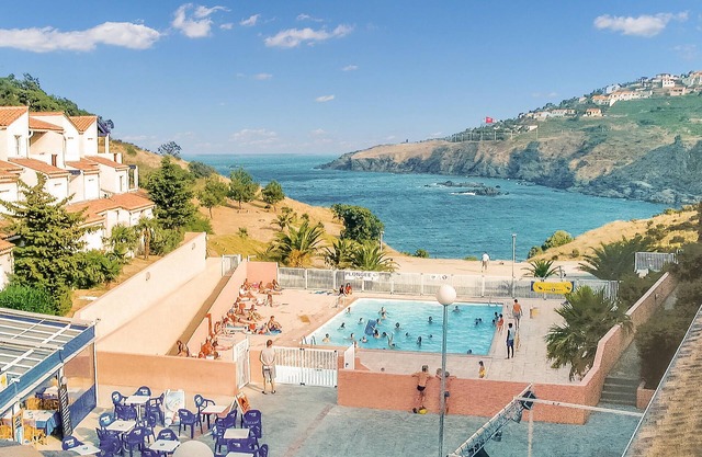 1 bedroom awesome apartment in Cerbere