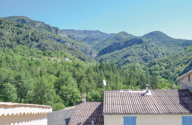 1 bedroom beautiful home in Cuebris