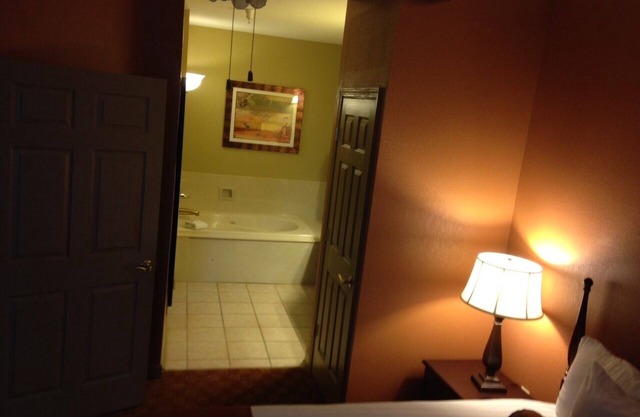 1 bedroom condo available for SEC Tournament in Nashville March 12-15, 2020