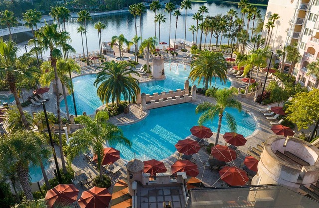 1 Bedroom Condo, Sleeps 4, at Marriott Grande Vista Resort!