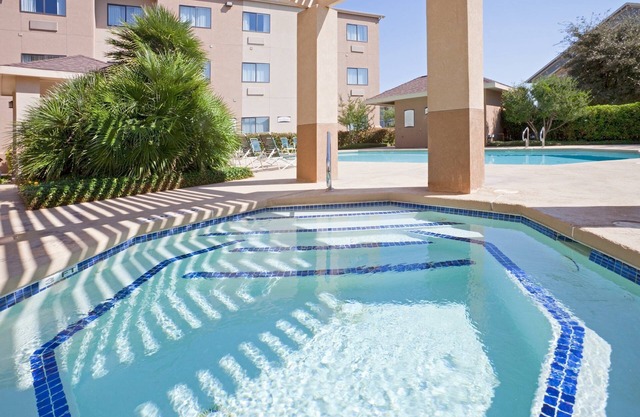 1 Bedroom | Near Angelo State University