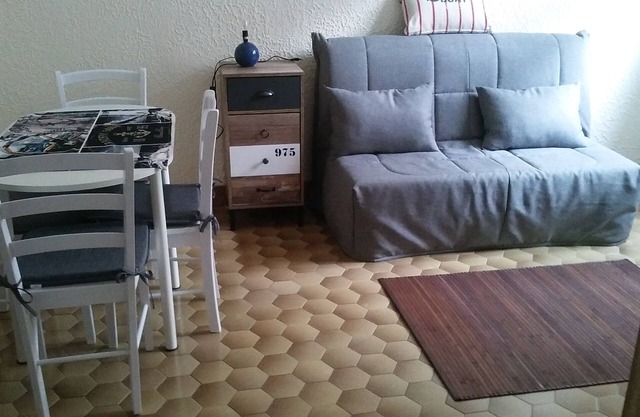 1 Bedroom Private vacation home in Le TrÃ©port