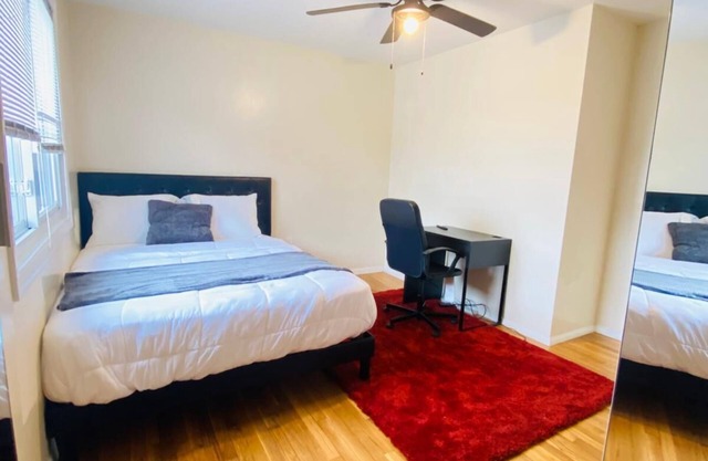 1 Bedroom Terrace view Quiet Neighborhood shared bathroom living room,kitchen #4