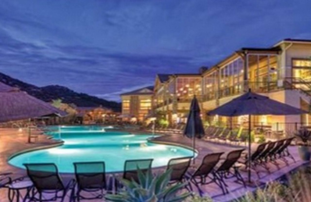 1 Bedroom Villa at Villas on the Green or Mountains (7 night minimum stay)