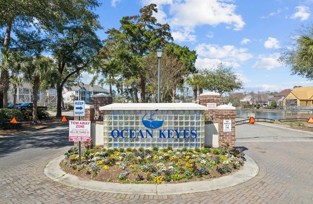 1 Block to Beach!⛱ 6 pools/spas!🌞Golf Carts Allowed!⛳Walk to Main Street!🍹