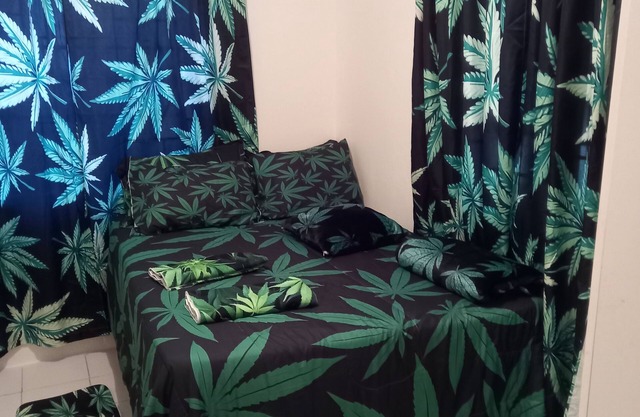 1 double bed in St Thomas, Jamaica